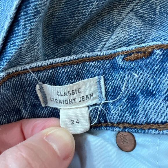 Madewell Classic Straight Leg Cropped Jean, Peralta Light Blue Wash, 24 - Picture 8 of 13